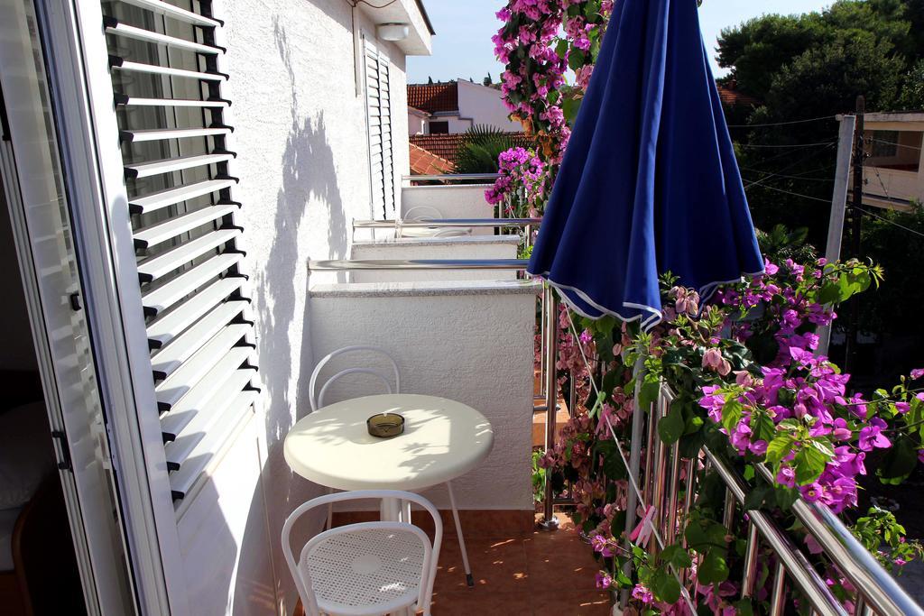 Apartments J&R Babara Biograd Na Moru Camera foto